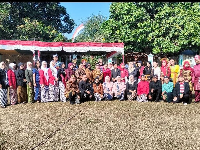 UPACARA 17 AGUSTUS